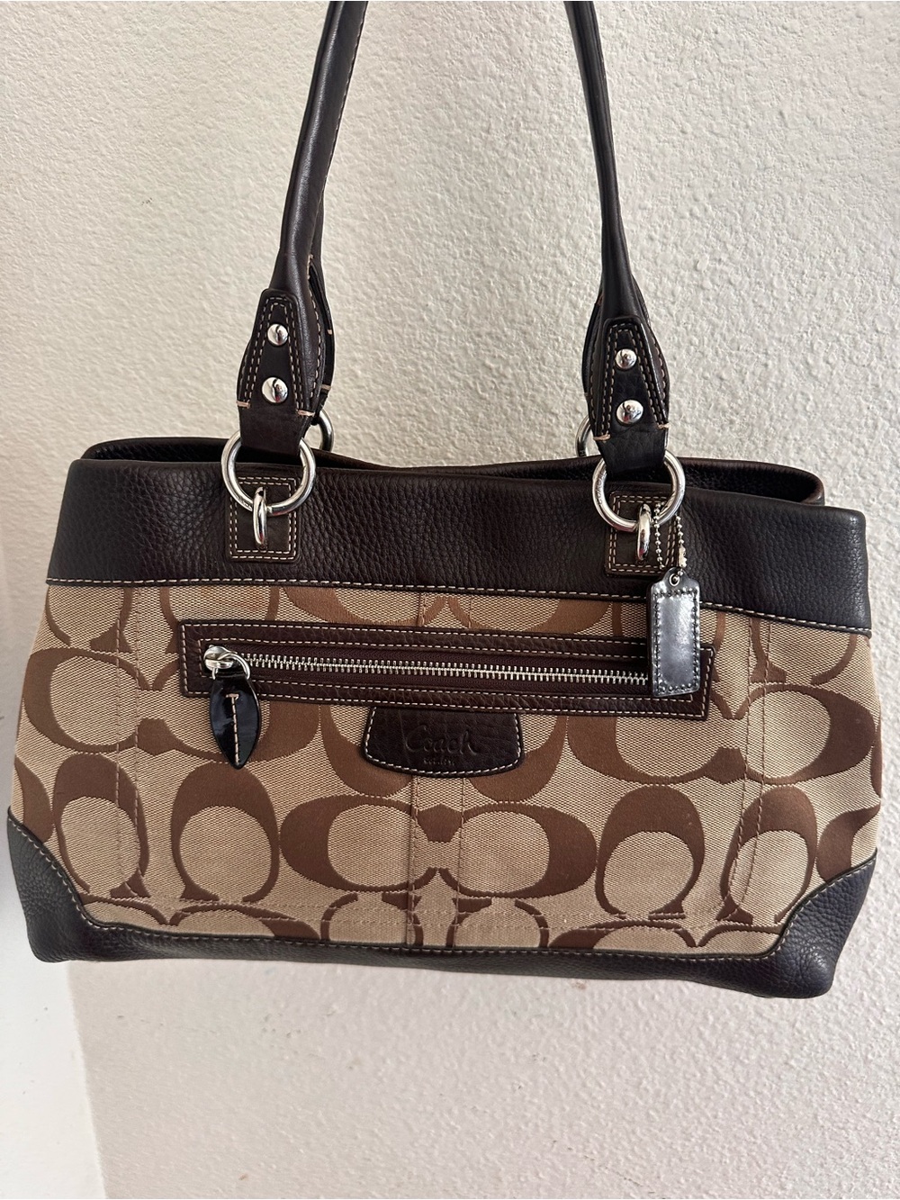 Coach Penelope Signature Shoulder Bag